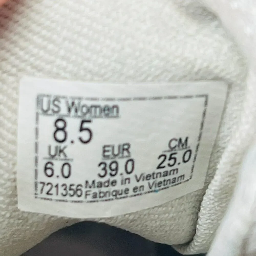 Vans Old Skool Canvas Suede Low Top Skate Sneakers Shoes Beige Grey Women 8.5 - Picture 13 of 13